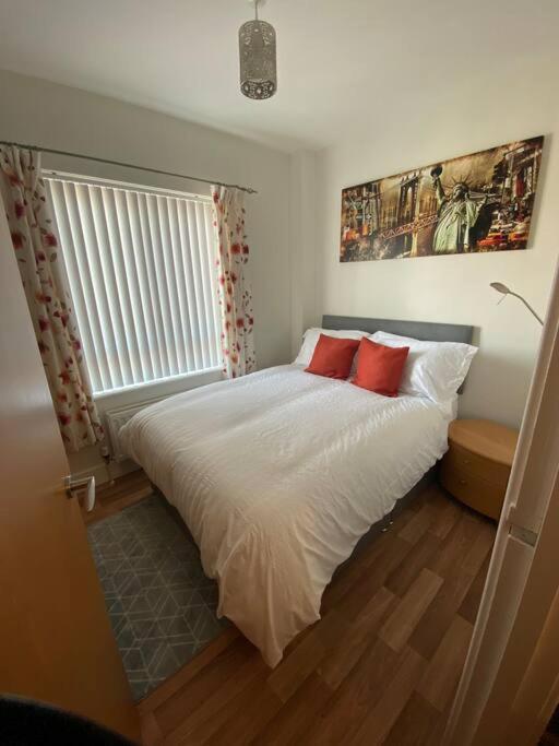 3 Bedroom Penthouse Apartment In Larne Bagian luar foto