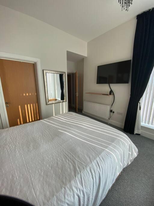 3 Bedroom Penthouse Apartment In Larne Bagian luar foto
