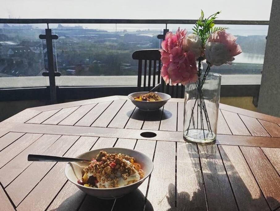 3 Bedroom Penthouse Apartment In Larne Bagian luar foto