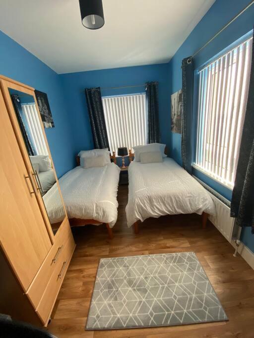 3 Bedroom Penthouse Apartment In Larne Bagian luar foto