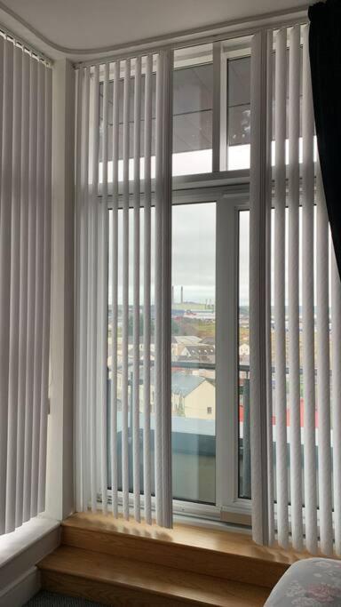 3 Bedroom Penthouse Apartment In Larne Bagian luar foto